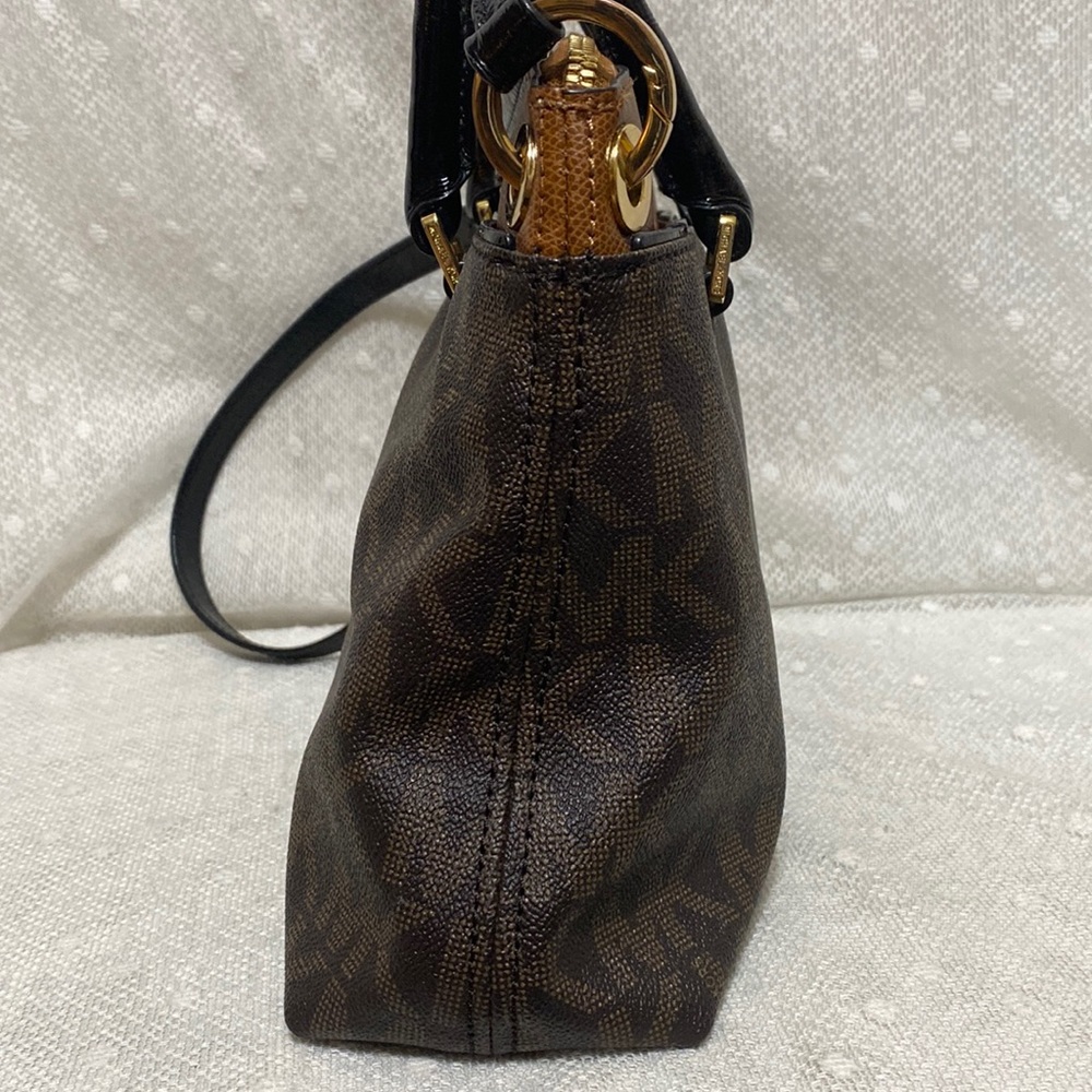 *SOLD*MICHAEL Michael Kors Aubrey Satchel In Brown/Luggage - Picture 8 of 17